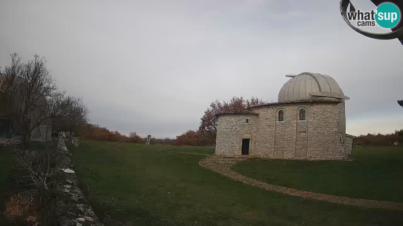 Višnjanska opservatorijska web kamera: Zavirite u svemir s poluotoka Istre, Hrvatska