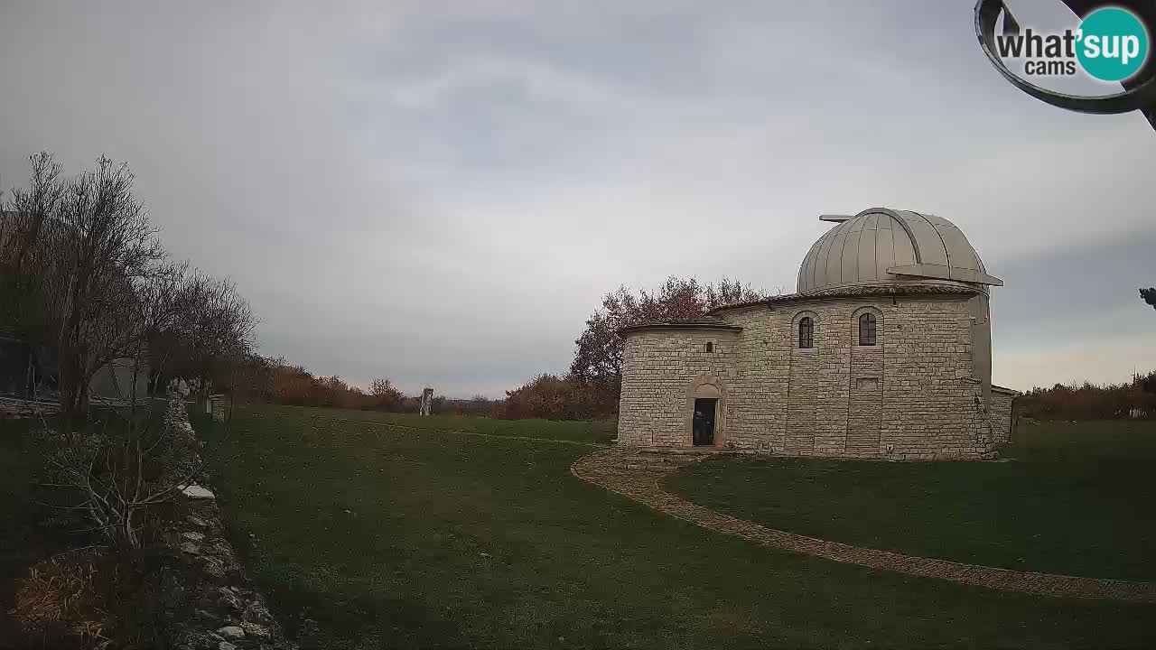 Višnjan Observatory Webcam: Gaze into the Cosmos from Istria, Croatia