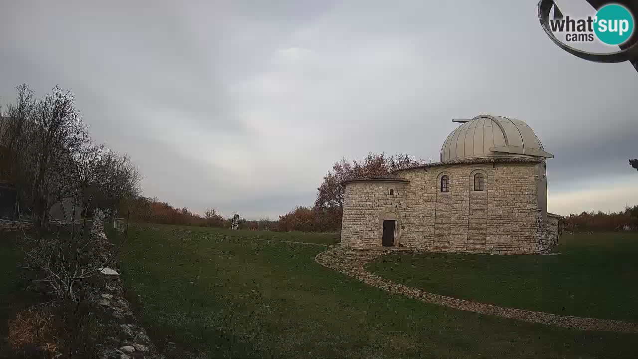 Višnjan Observatory Webcam: Gaze into the Cosmos from Istria, Croatia