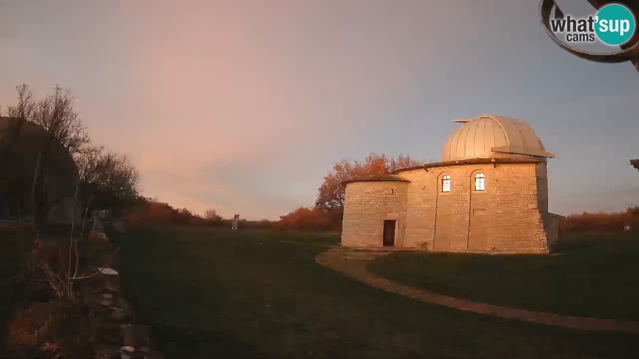 Webcam de l’Observatoire de Višnjan: Plongez dans le cosmos depuis l’Istrie, Croatie