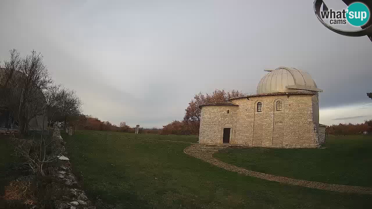 Višnjanska observatorijska spletna kamera: Opazujte vesolje iz Istre, Hrvaška