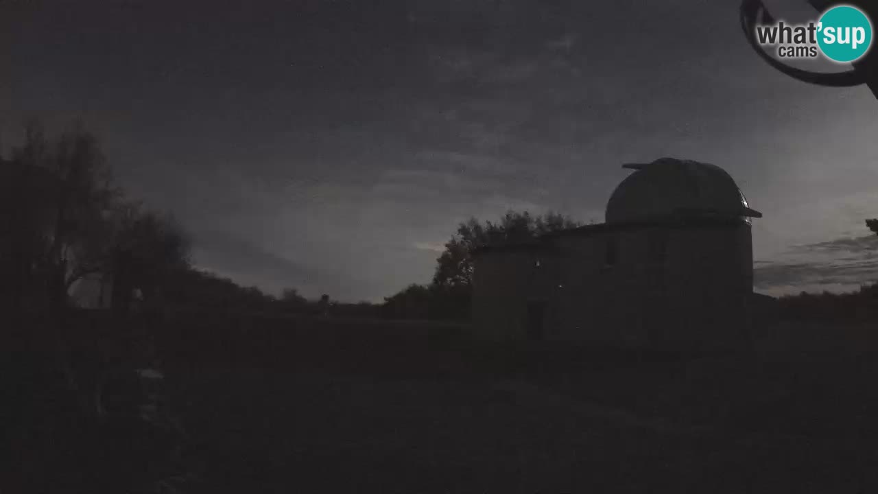 Višnjan Observatory Webcam: Gaze into the Cosmos from Istria, Croatia