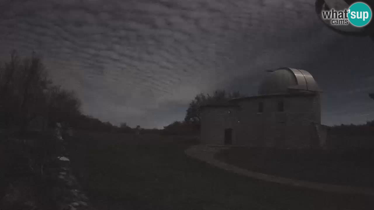 Webcam del Observatorio de Višnjan: Contempla el cosmos desde Istria, Croacia
