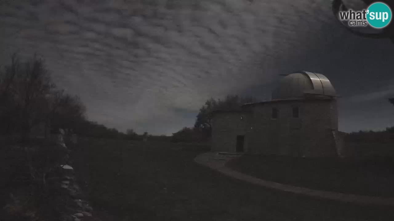 Višnjan Observatory Webcam: Gaze into the Cosmos from Istria, Croatia