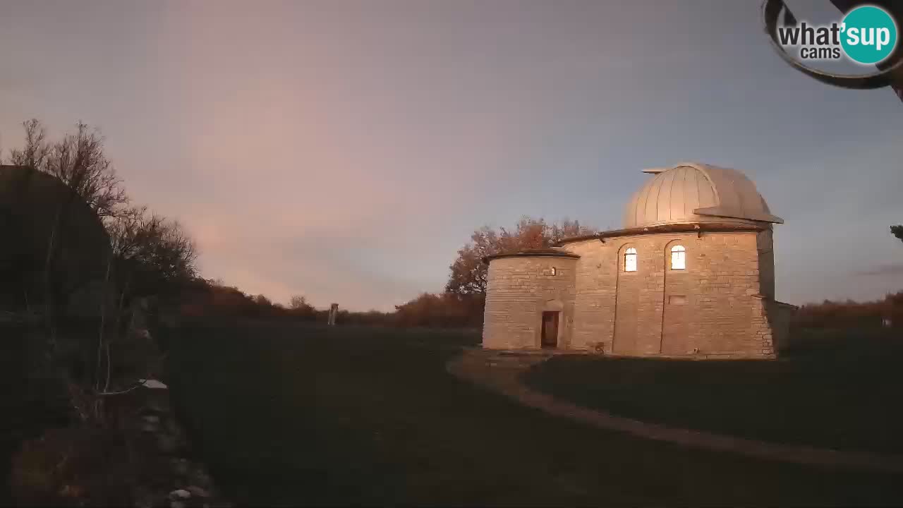 Webcam de l’Observatoire de Višnjan: Plongez dans le cosmos depuis l’Istrie, Croatie