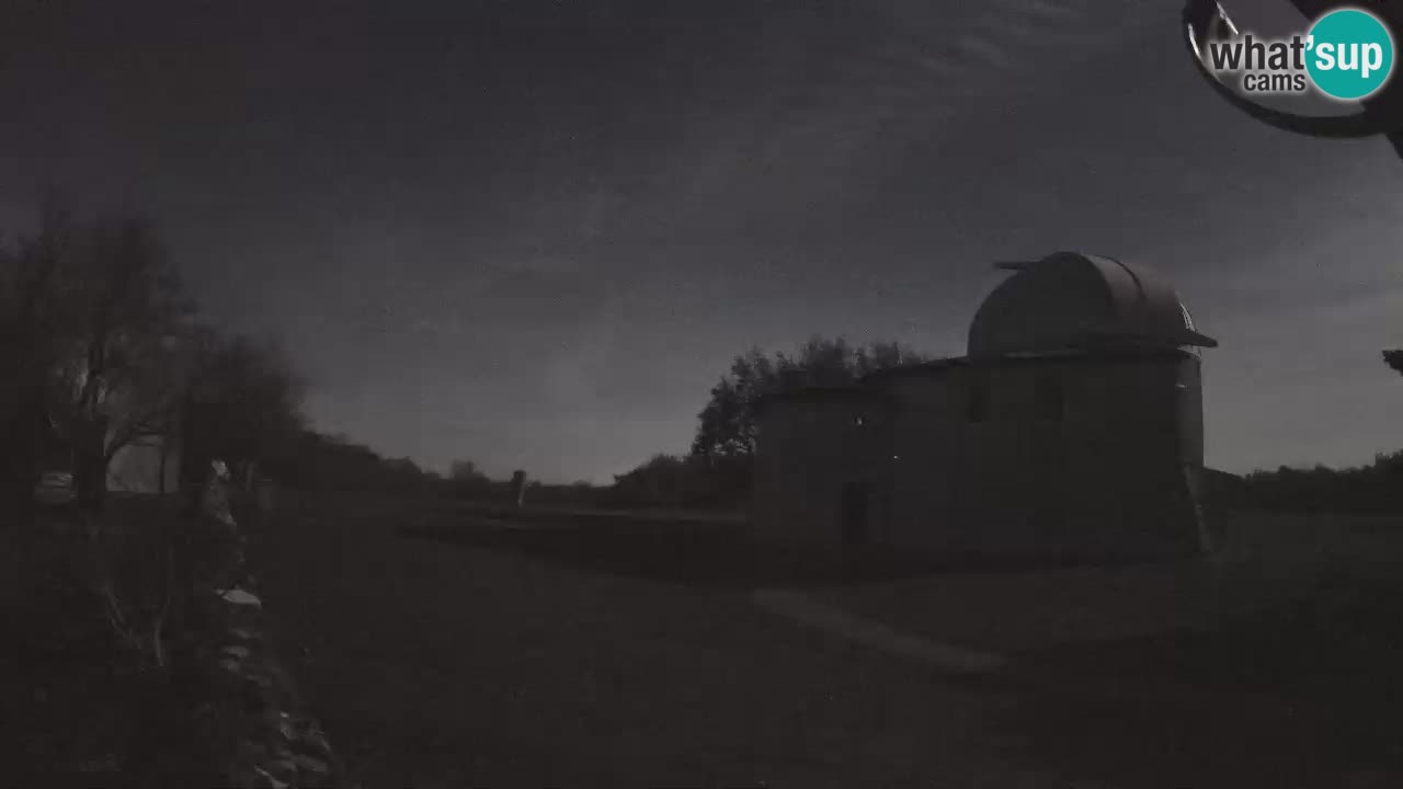 Webcam de l’Observatoire de Višnjan: Plongez dans le cosmos depuis l’Istrie, Croatie