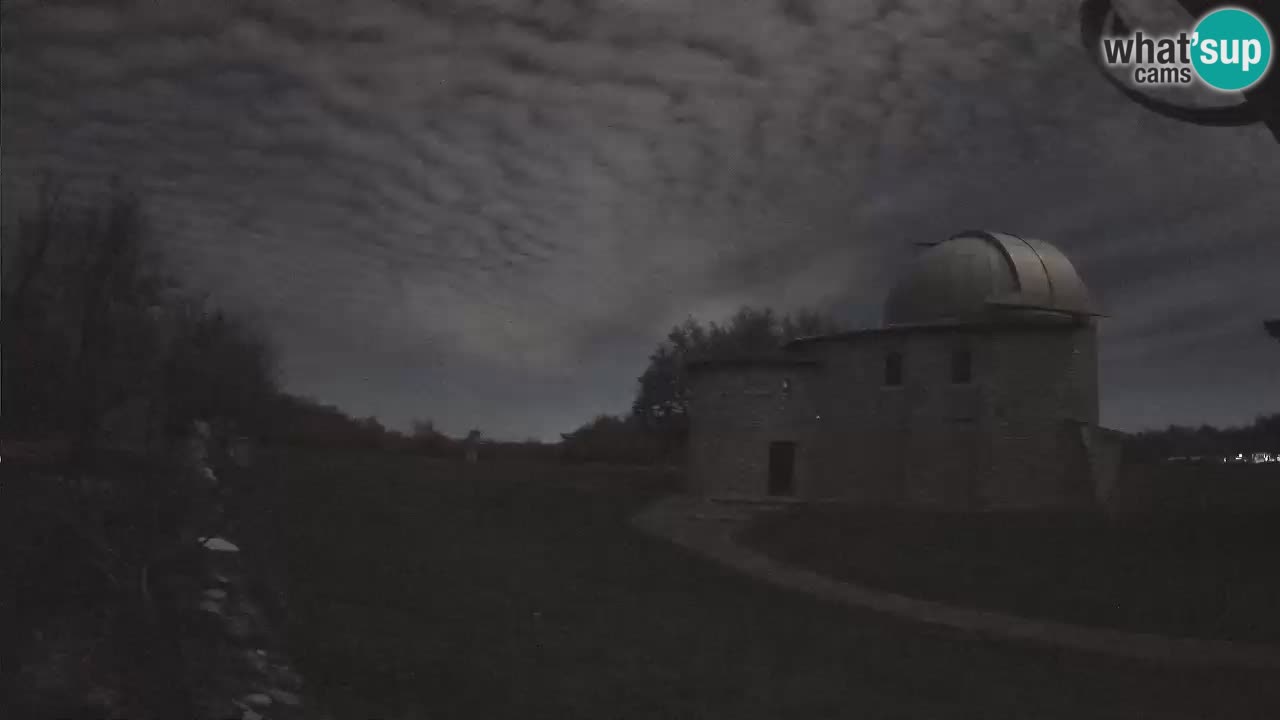 Višnjanska observatorijska spletna kamera: Opazujte vesolje iz Istre, Hrvaška