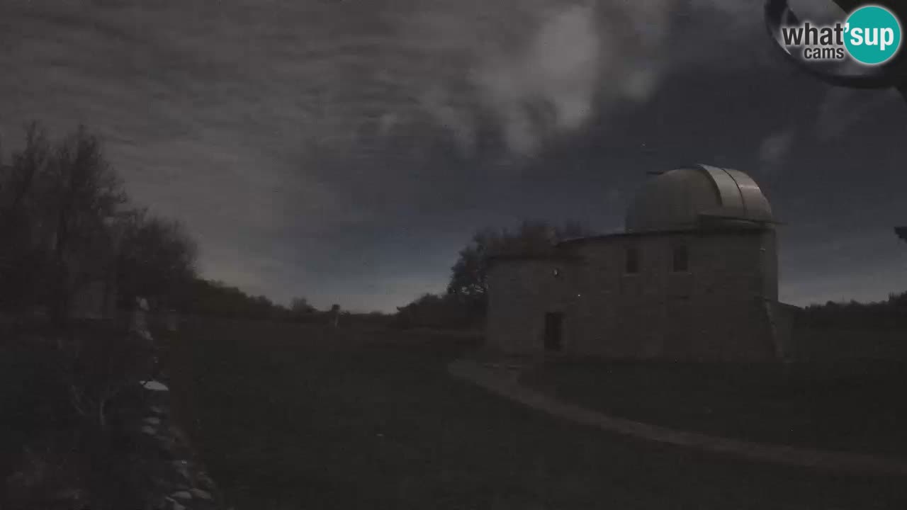 Webcam de l’Observatoire de Višnjan: Plongez dans le cosmos depuis l’Istrie, Croatie