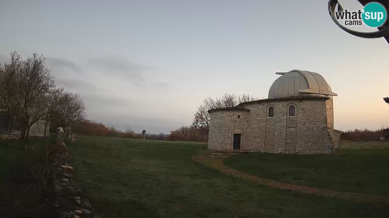 Webcam de l’Observatoire de Višnjan: Plongez dans le cosmos depuis l’Istrie, Croatie