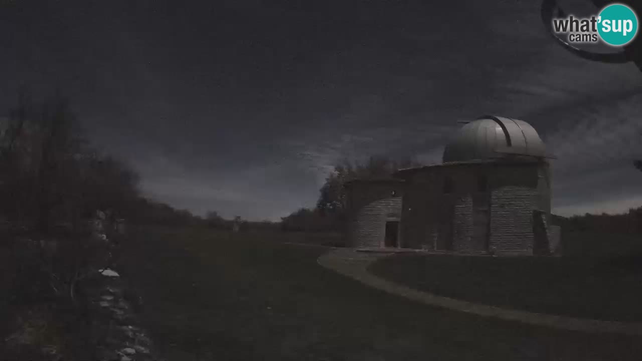 Webcam de l’Observatoire de Višnjan: Plongez dans le cosmos depuis l’Istrie, Croatie