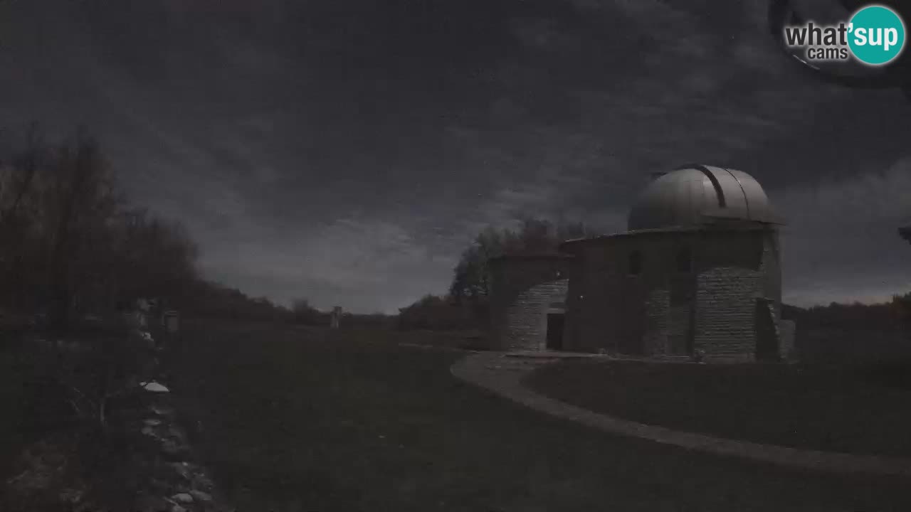 Višnjanska observatorijska spletna kamera: Opazujte vesolje iz Istre, Hrvaška