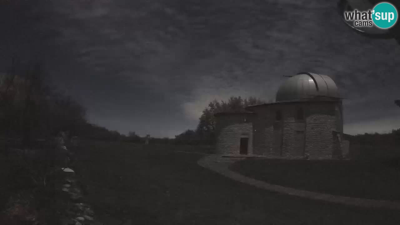 Webcam del Observatorio de Višnjan: Contempla el cosmos desde Istria, Croacia