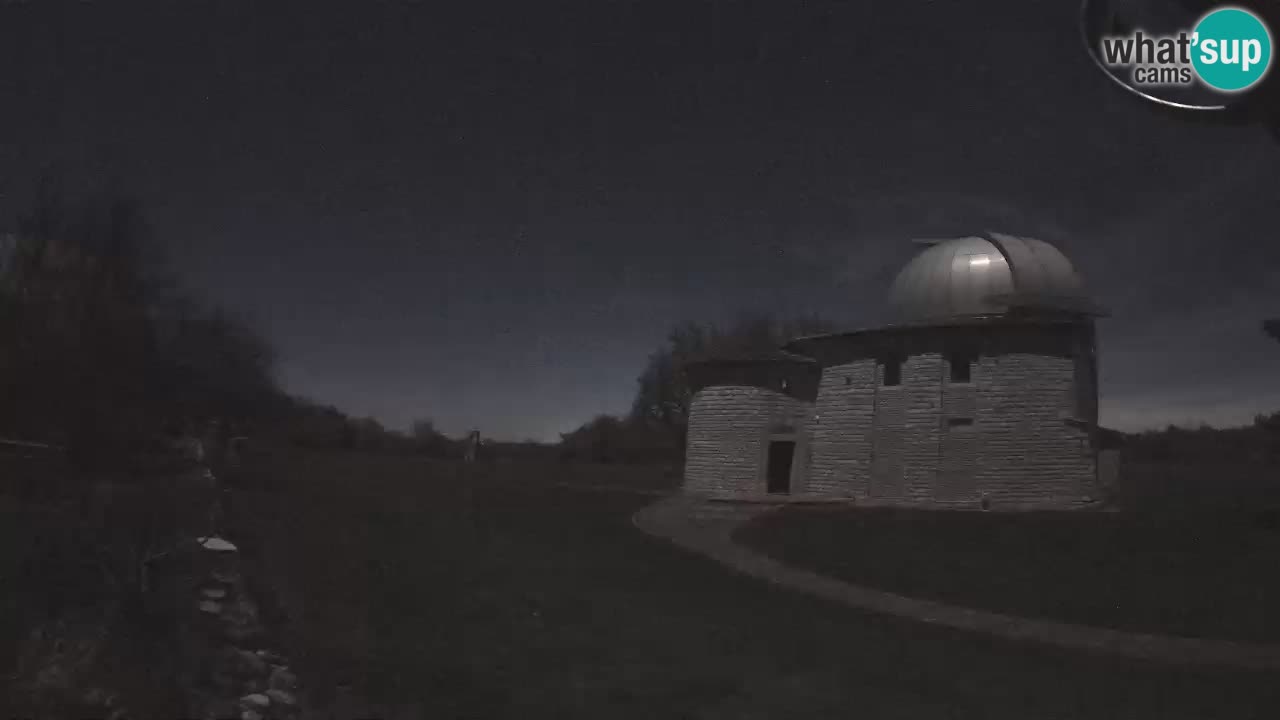 Webcam del Observatorio de Višnjan: Contempla el cosmos desde Istria, Croacia