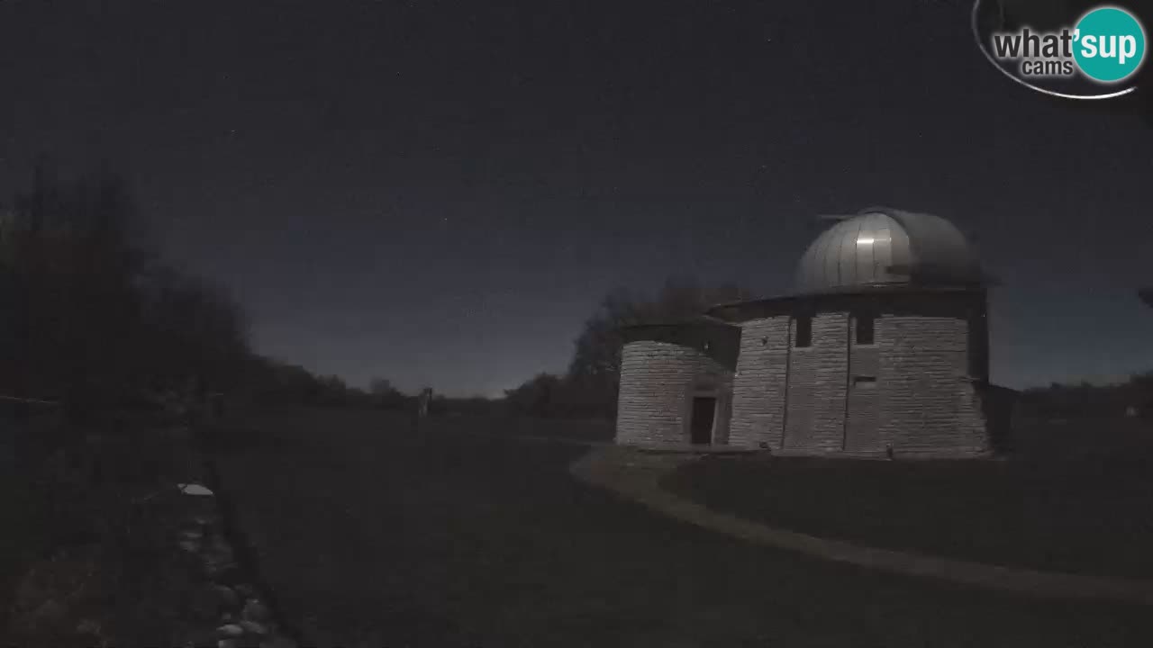 Webcam del Observatorio de Višnjan: Contempla el cosmos desde Istria, Croacia