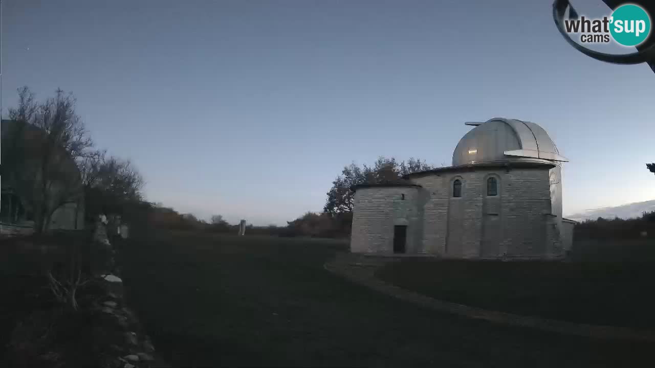 Webcam de l’Observatoire de Višnjan: Plongez dans le cosmos depuis l’Istrie, Croatie