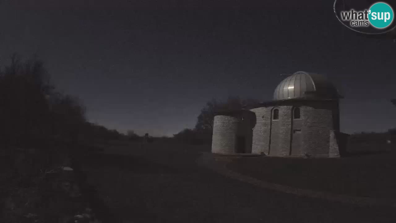 Webcam de l’Observatoire de Višnjan: Plongez dans le cosmos depuis l’Istrie, Croatie