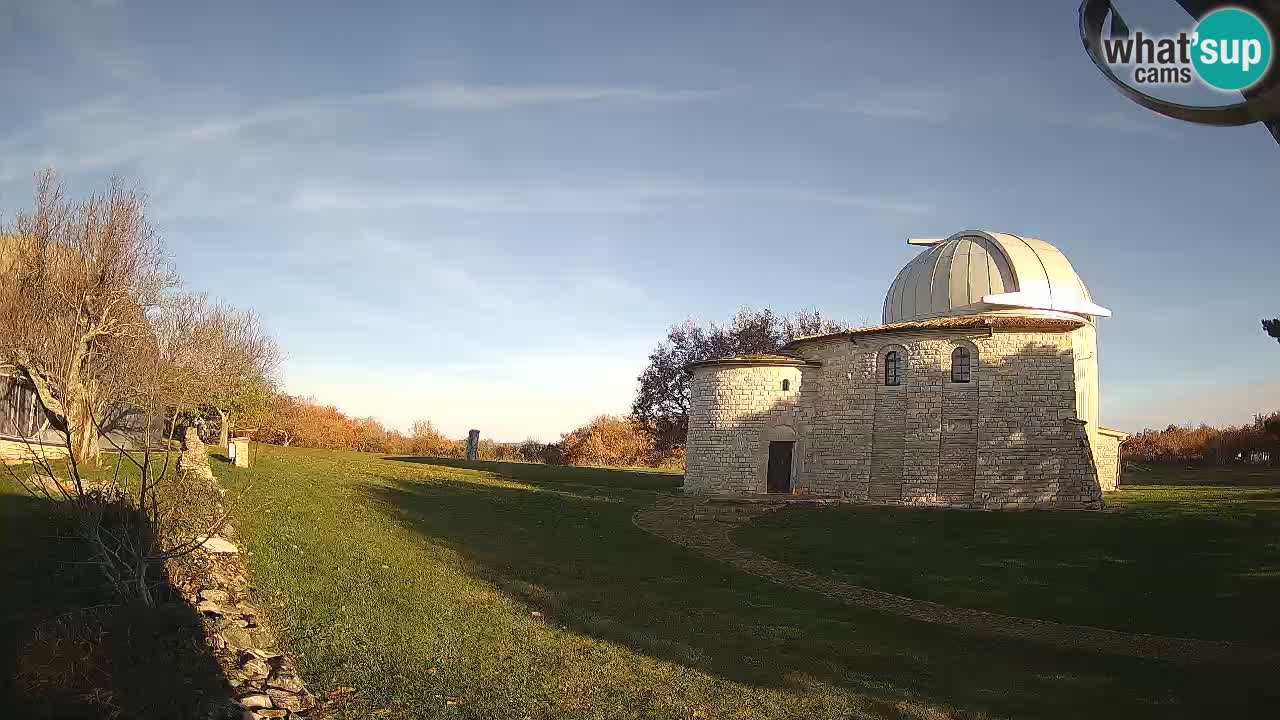 Višnjan Observatory Webcam: Gaze into the Cosmos from Istria, Croatia