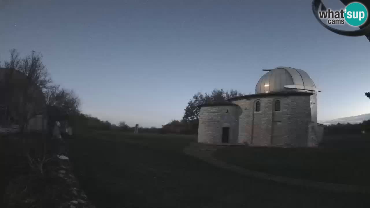 Webcam del Observatorio de Višnjan: Contempla el cosmos desde Istria, Croacia