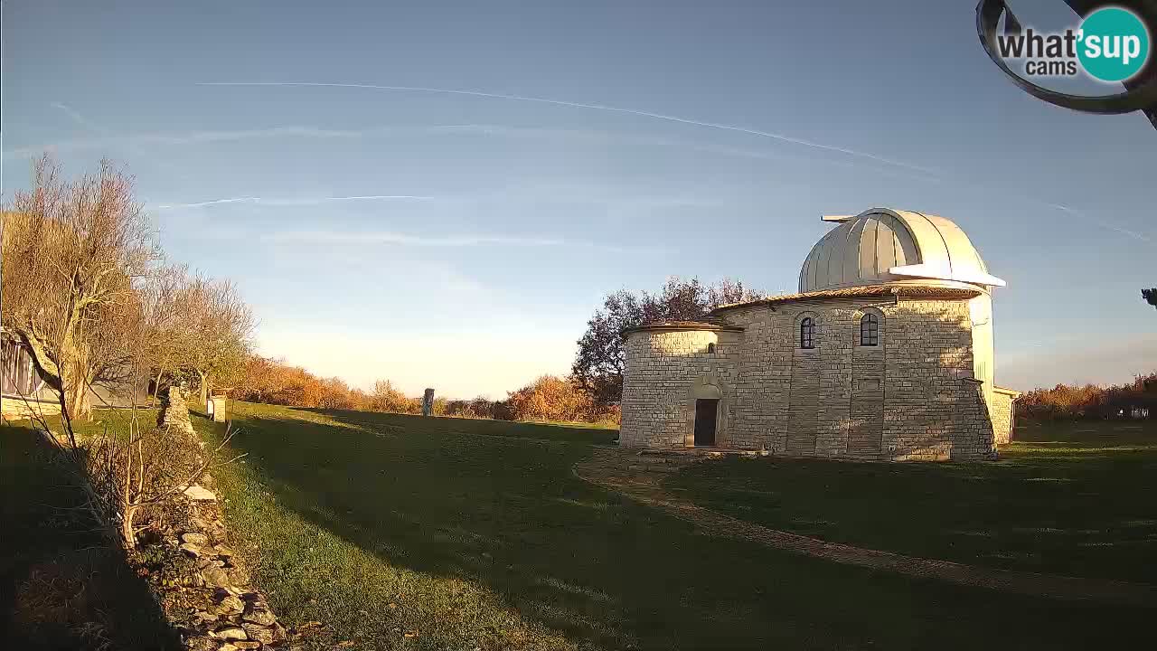 Višnjanska opservatorijska web kamera: Zavirite u svemir s poluotoka Istre, Hrvatska