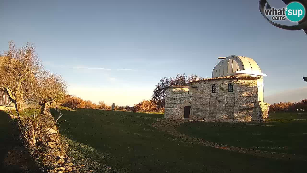 Višnjan Observatory Webcam: Gaze into the Cosmos from Istria, Croatia