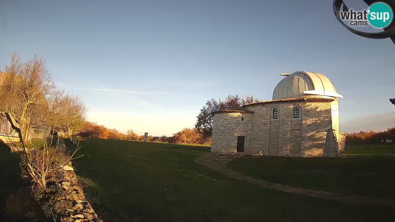 Višnjan Observatory Webcam: Gaze into the Cosmos from Istria, Croatia