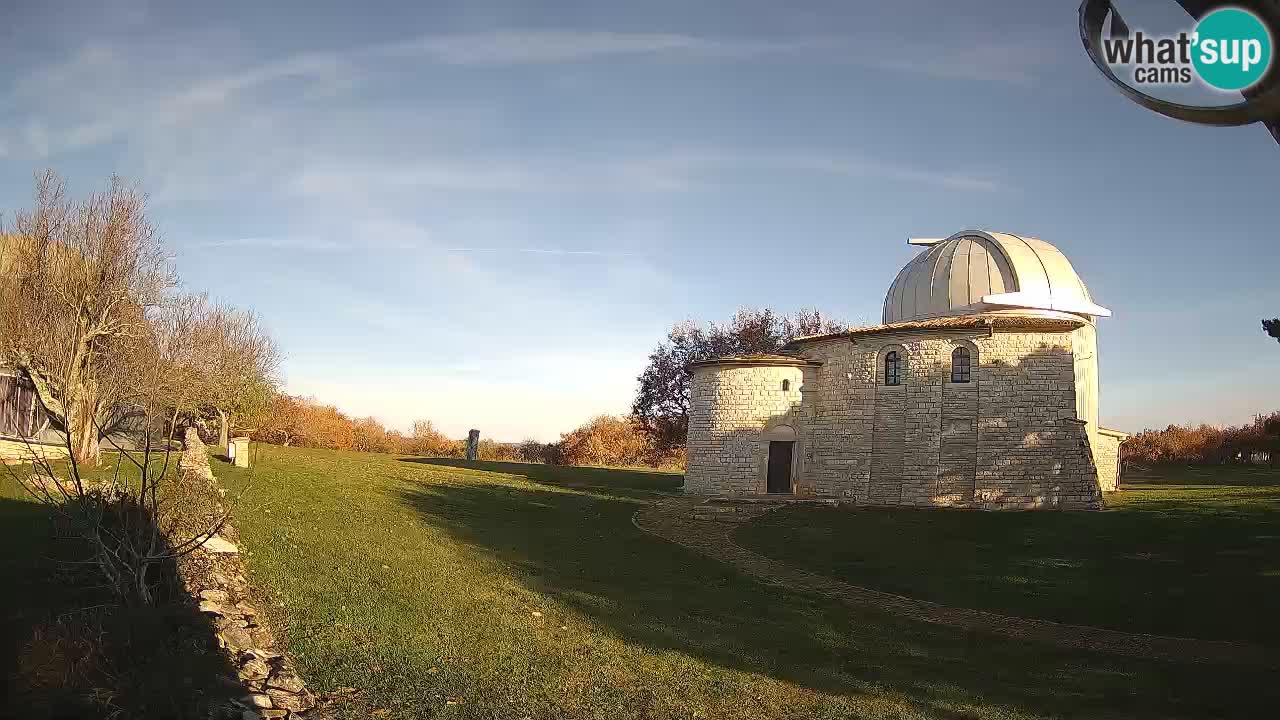 Višnjan Observatory Webcam: Gaze into the Cosmos from Istria, Croatia