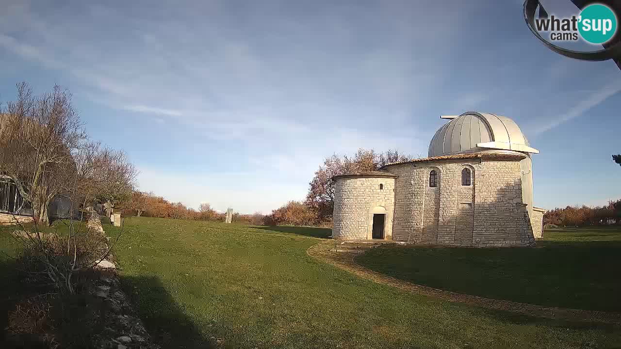 Webcam de l’Observatoire de Višnjan: Plongez dans le cosmos depuis l’Istrie, Croatie