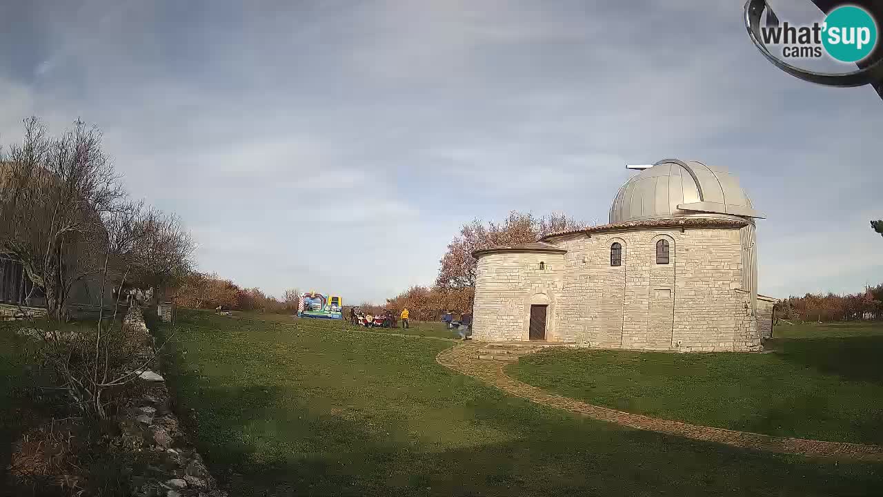 Višnjanska observatorijska spletna kamera: Opazujte vesolje iz Istre, Hrvaška