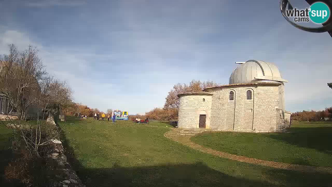 Webcam de l’Observatoire de Višnjan: Plongez dans le cosmos depuis l’Istrie, Croatie