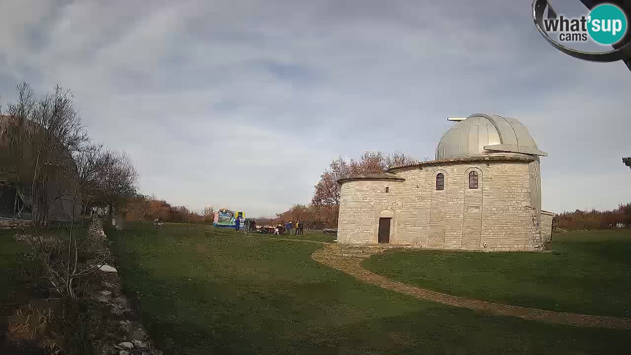 Webcam de l’Observatoire de Višnjan: Plongez dans le cosmos depuis l’Istrie, Croatie