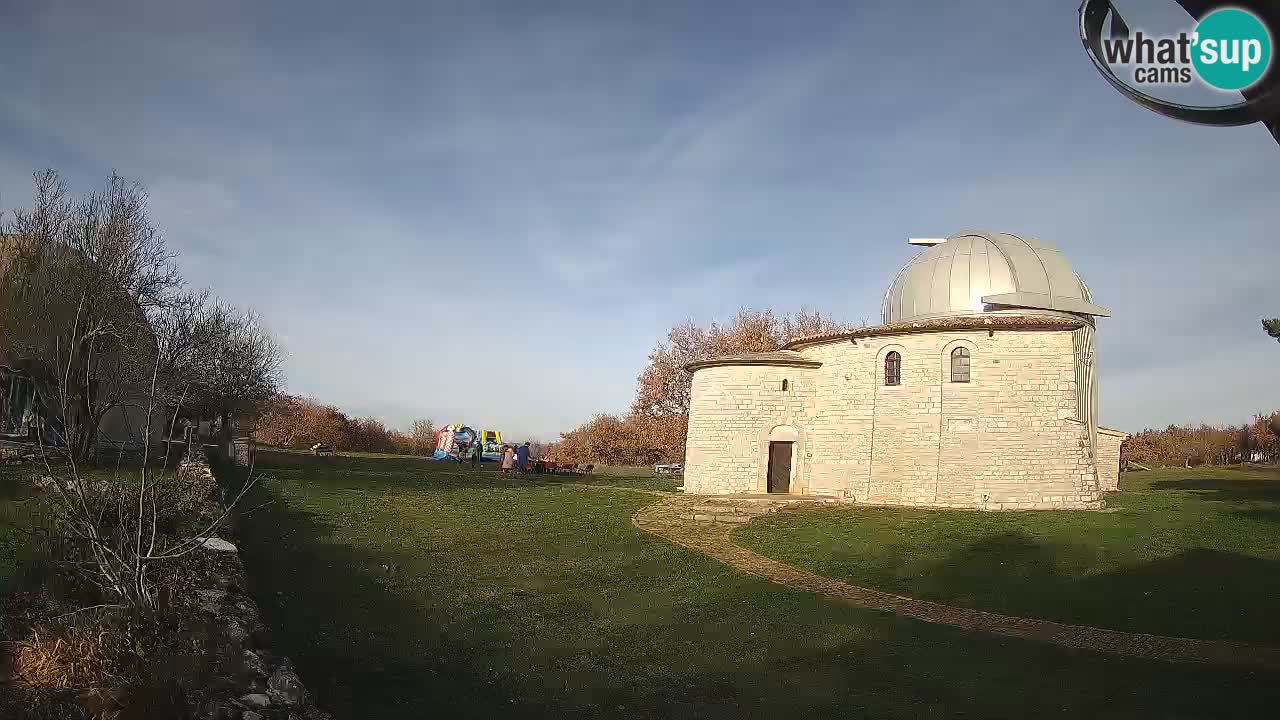 Višnjanska opservatorijska web kamera: Zavirite u svemir s poluotoka Istre, Hrvatska