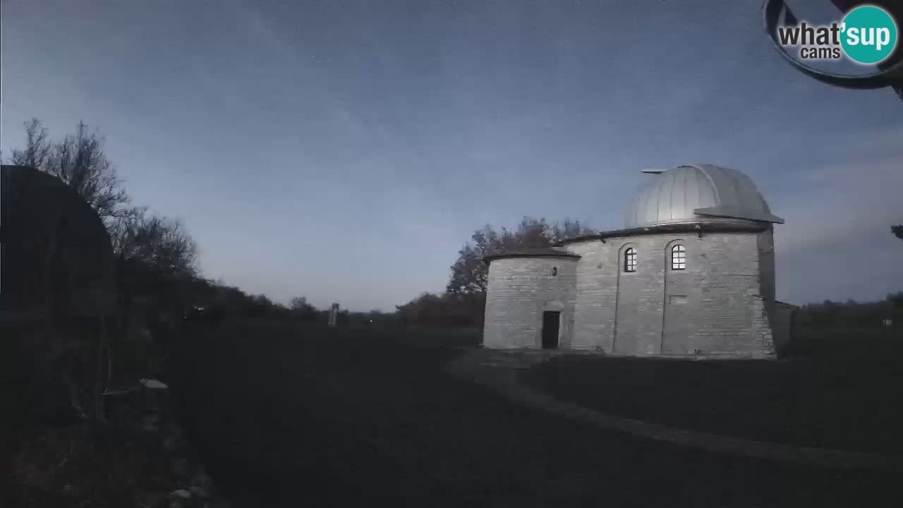 Webcam de l’Observatoire de Višnjan: Plongez dans le cosmos depuis l’Istrie, Croatie