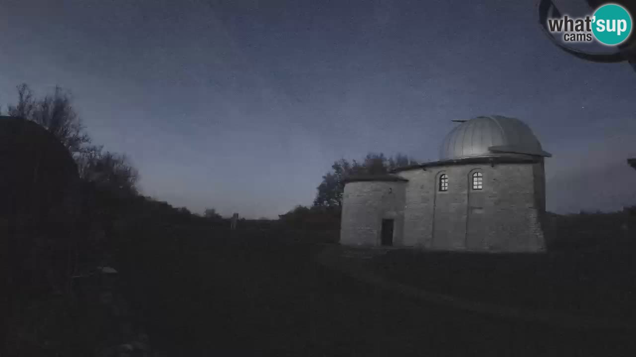 Višnjan Observatory Webcam: Gaze into the Cosmos from Istria, Croatia