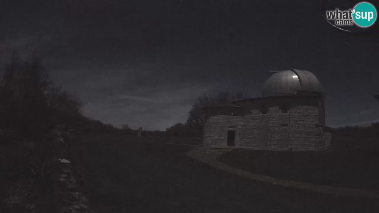 Webcam del Observatorio de Višnjan: Contempla el cosmos desde Istria, Croacia