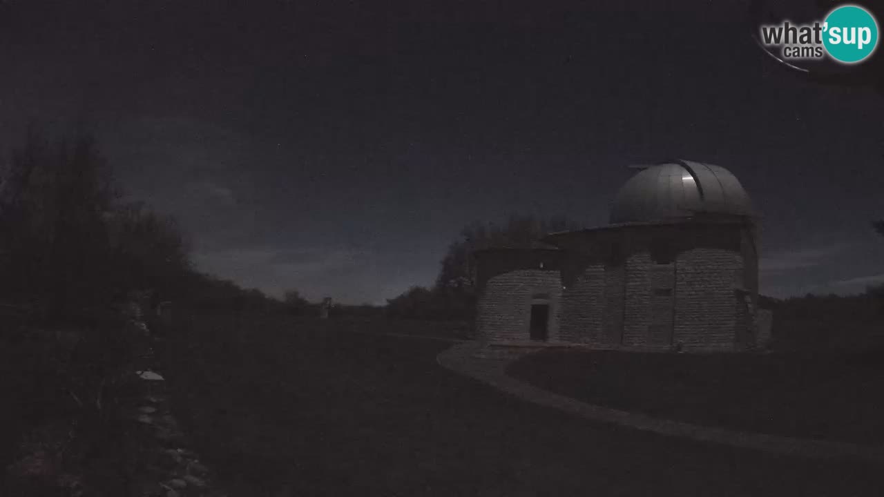 Višnjan Observatory Webcam: Gaze into the Cosmos from Istria, Croatia
