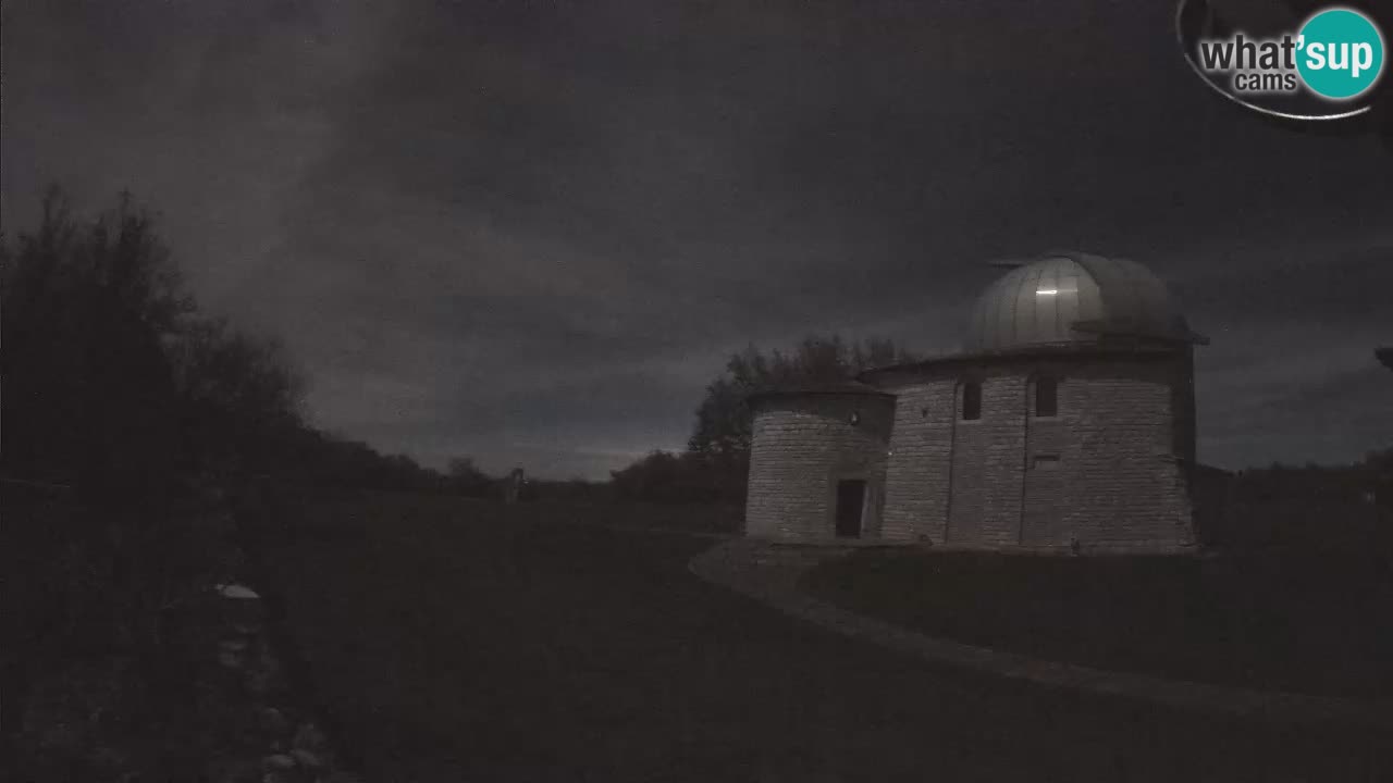 Webcam del Observatorio de Višnjan: Contempla el cosmos desde Istria, Croacia