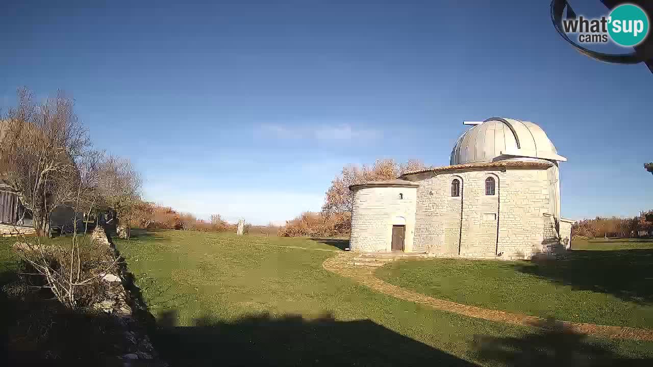 Webcam de l’Observatoire de Višnjan: Plongez dans le cosmos depuis l’Istrie, Croatie
