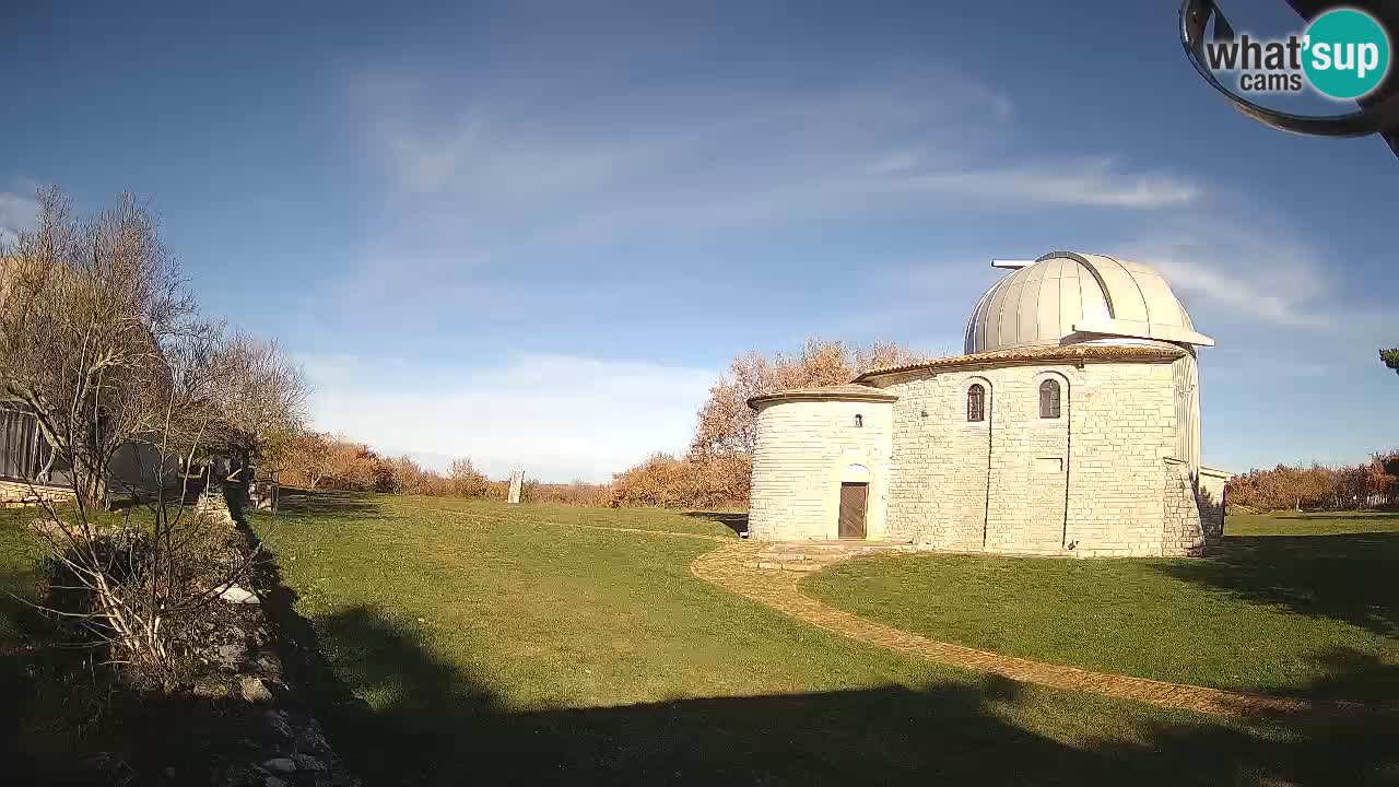 Višnjanska opservatorijska web kamera: Zavirite u svemir s poluotoka Istre, Hrvatska