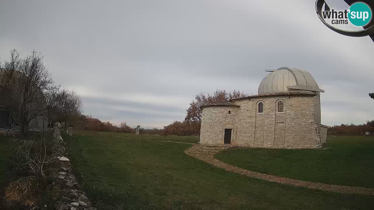 Webcam de l’Observatoire de Višnjan: Plongez dans le cosmos depuis l’Istrie, Croatie