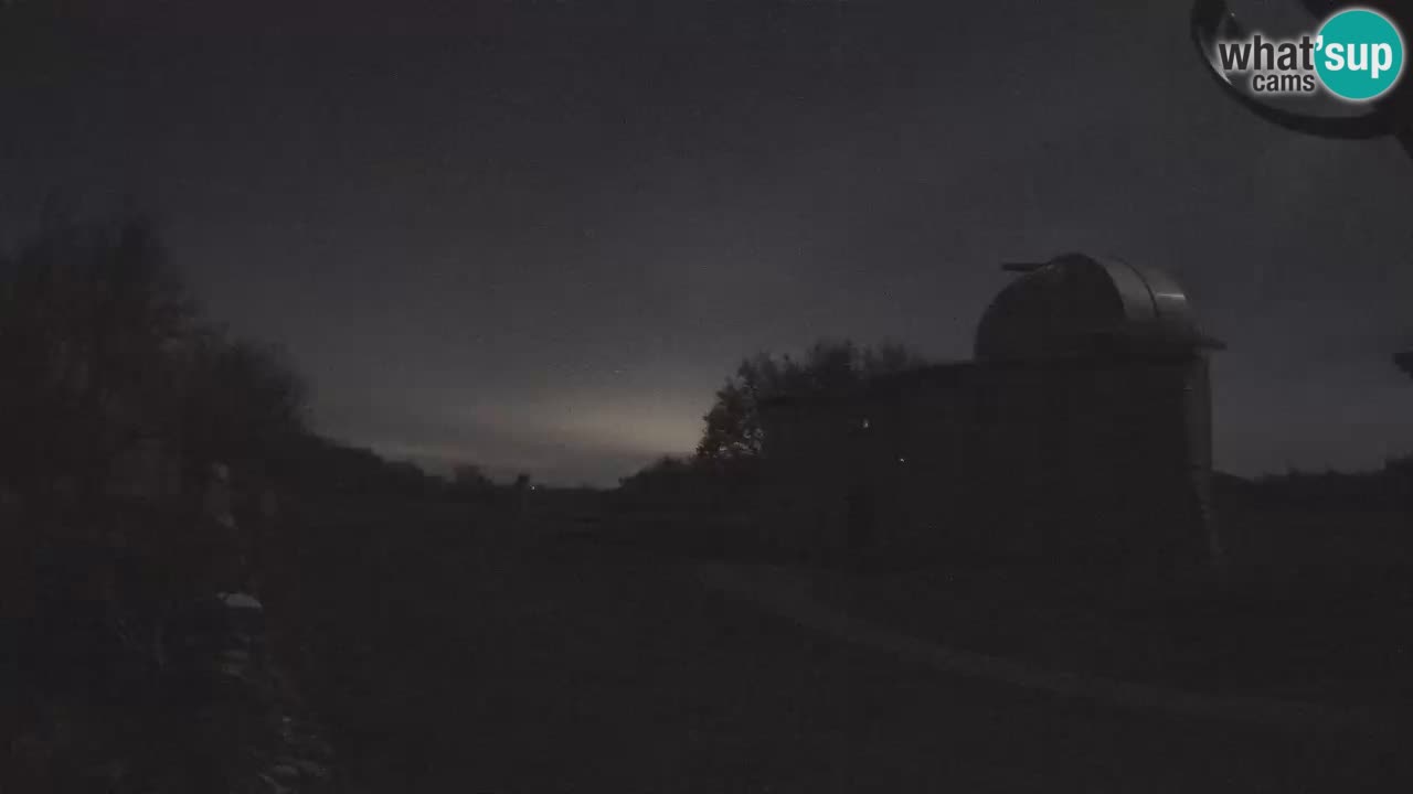 Višnjanska observatorijska spletna kamera: Opazujte vesolje iz Istre, Hrvaška