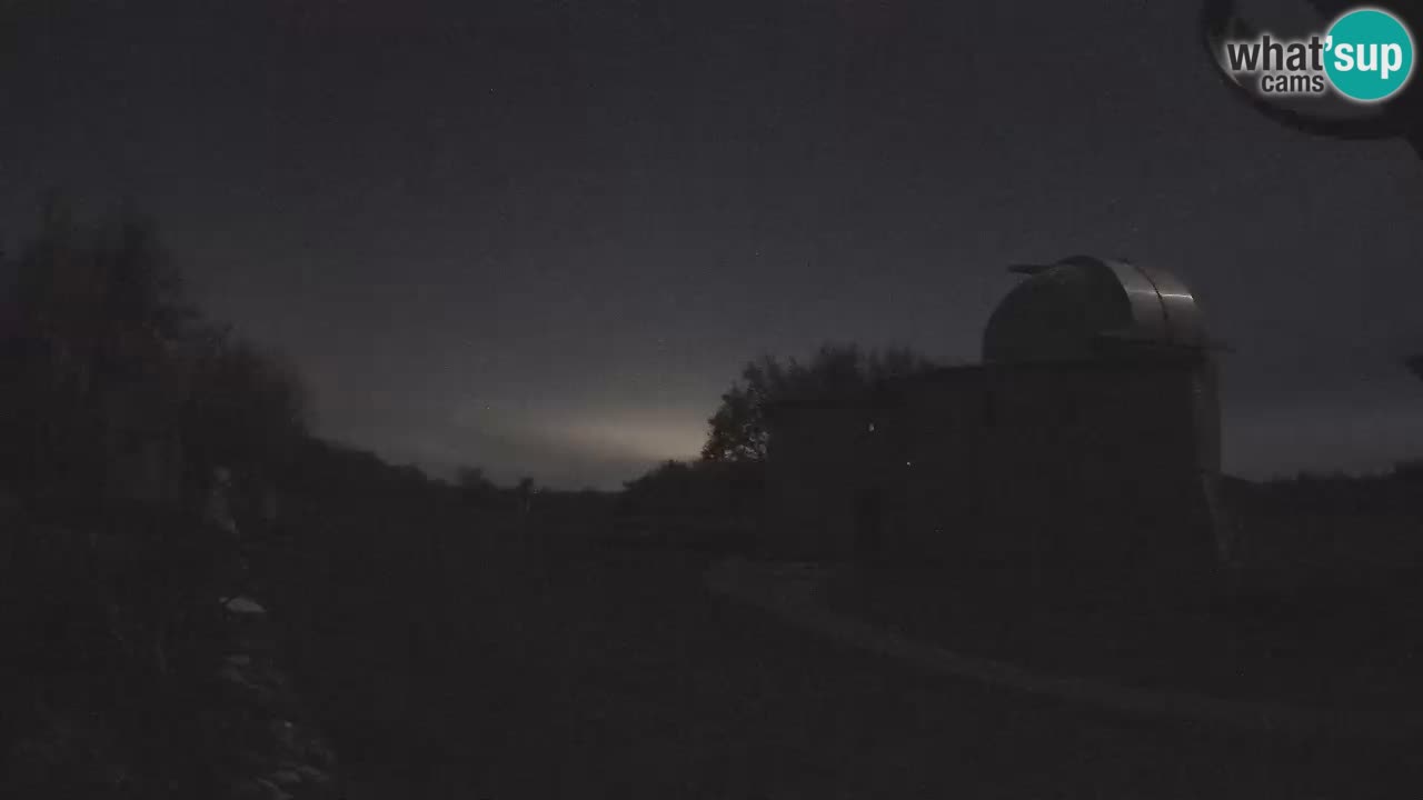 Višnjanska observatorijska spletna kamera: Opazujte vesolje iz Istre, Hrvaška