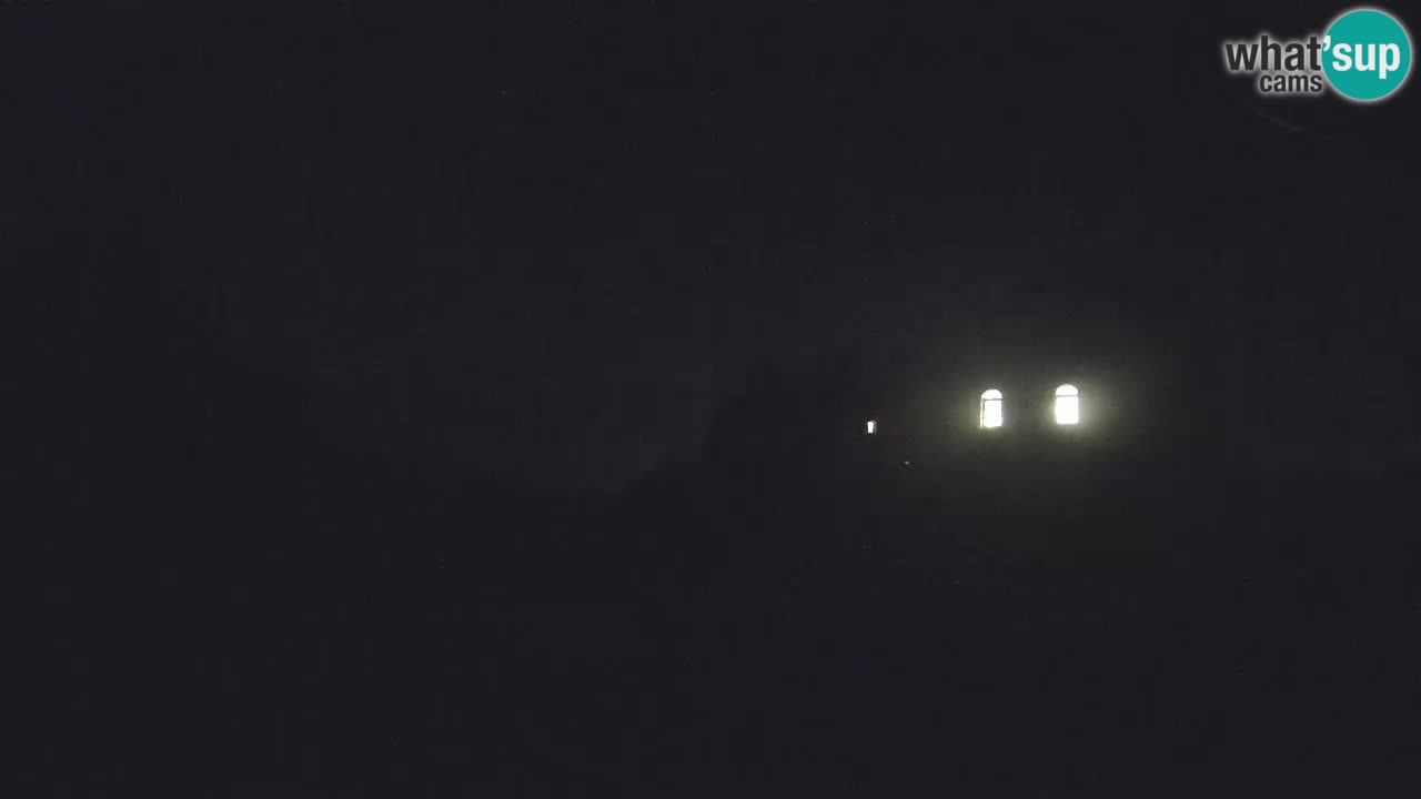 Višnjanska opservatorijska web kamera: Zavirite u svemir s poluotoka Istre, Hrvatska