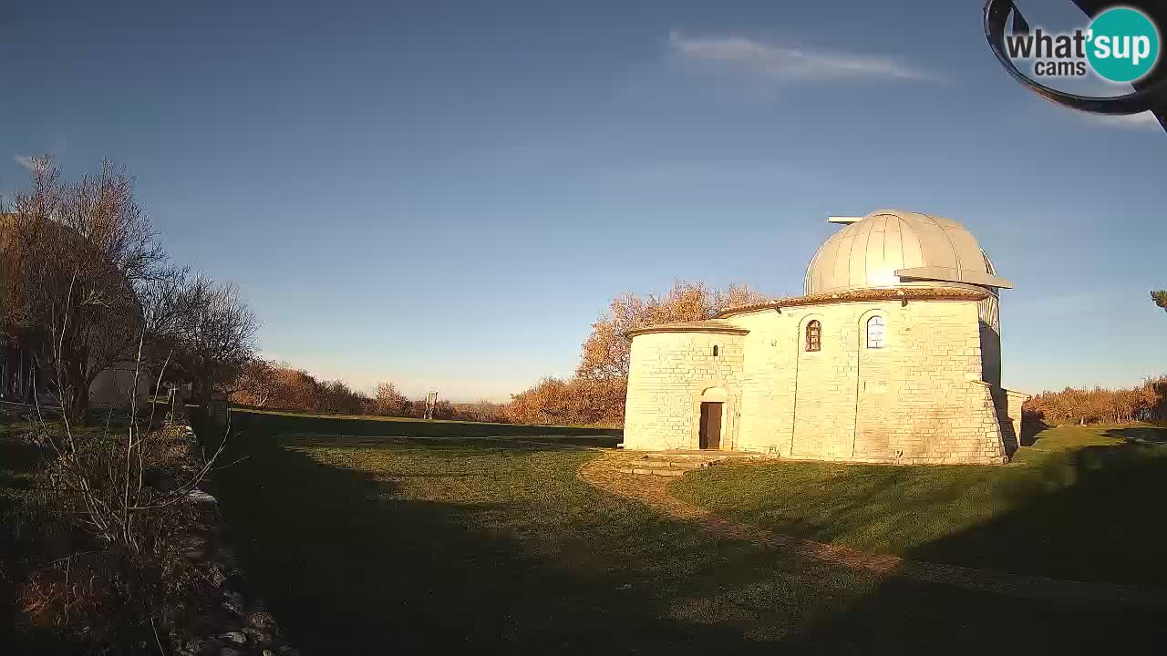 Webcam de l’Observatoire de Višnjan: Plongez dans le cosmos depuis l’Istrie, Croatie