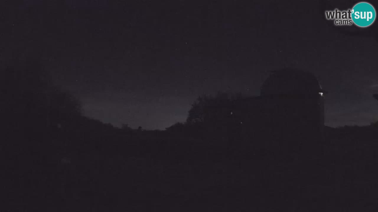 Višnjanska opservatorijska web kamera: Zavirite u svemir s poluotoka Istre, Hrvatska