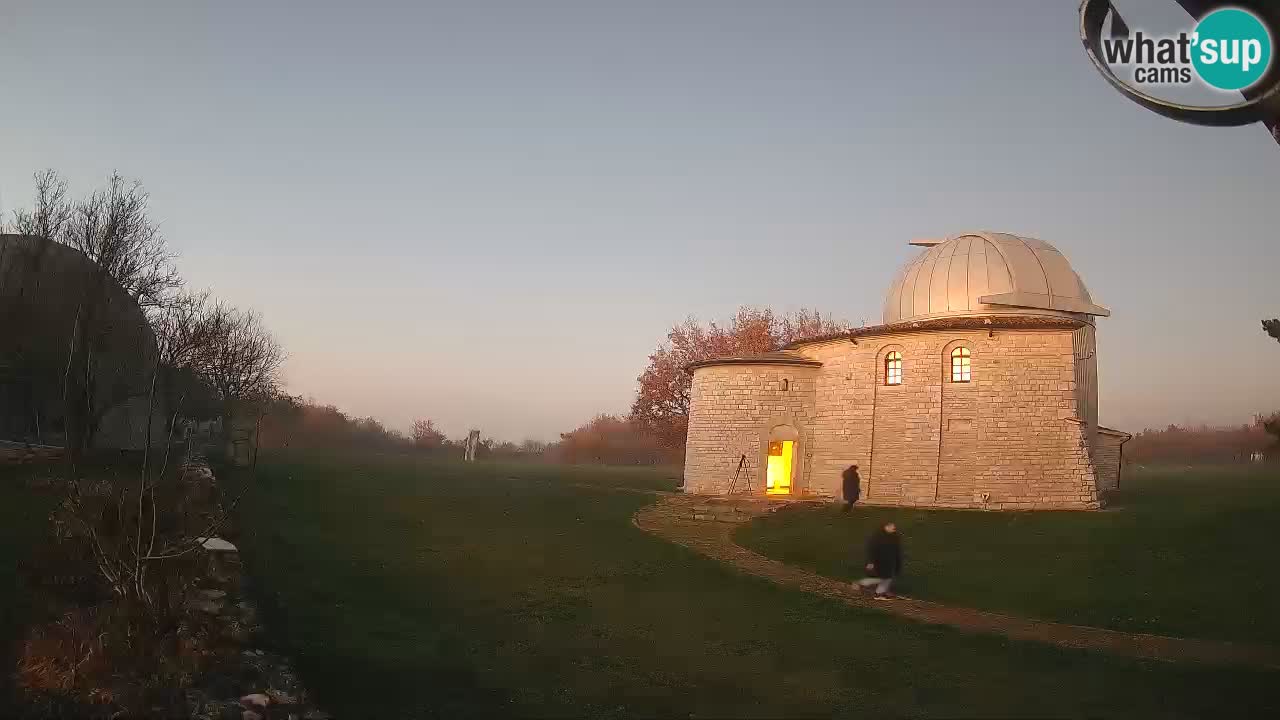 Višnjan Observatory Webcam: Gaze into the Cosmos from Istria, Croatia