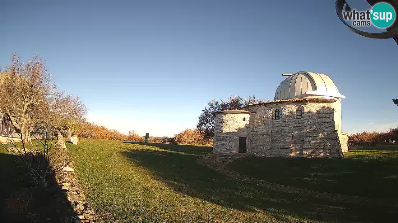 Webcam de l’Observatoire de Višnjan: Plongez dans le cosmos depuis l’Istrie, Croatie