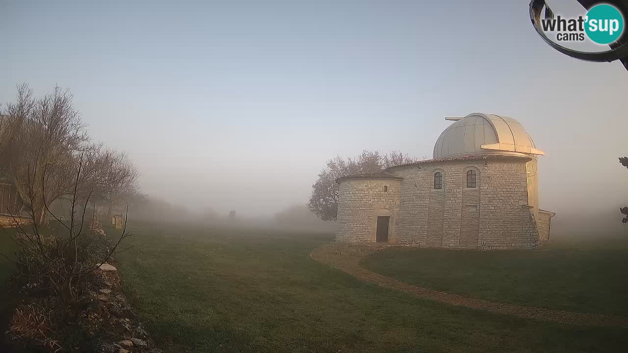 Višnjan Observatory Webcam: Gaze into the Cosmos from Istria, Croatia