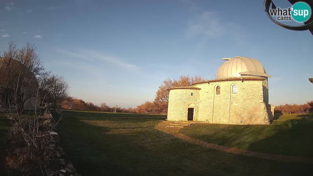 Webcam de l’Observatoire de Višnjan: Plongez dans le cosmos depuis l’Istrie, Croatie