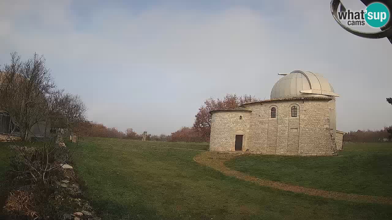 Višnjanska opservatorijska web kamera: Zavirite u svemir s poluotoka Istre, Hrvatska