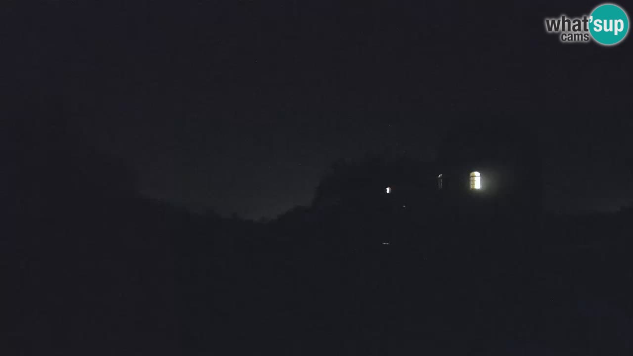 Višnjan Observatory Webcam: Gaze into the Cosmos from Istria, Croatia